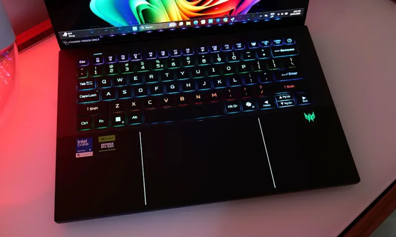 Тачпад Predator Triton 14 AI поддерживает стилус, а Acer также включила активный стилус в комплект, так что вам не придется покупать его отдельно.