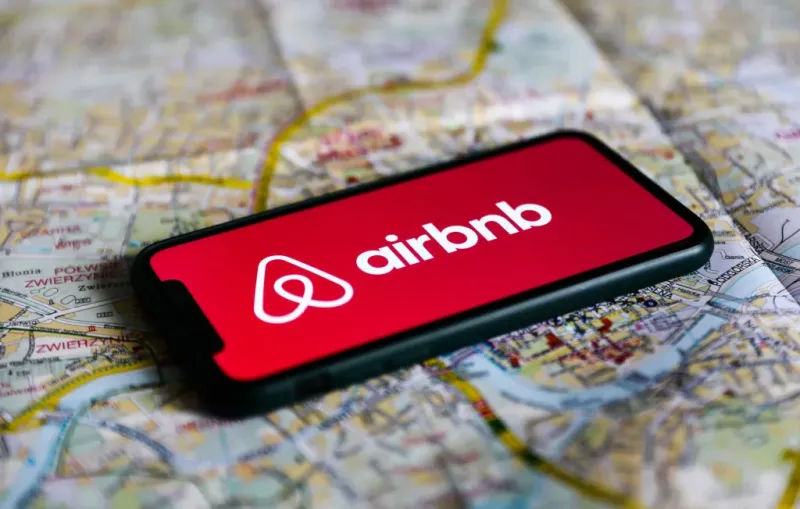 Airbnb применяет ИИ в коде, поддержке и поиске: рост прибыли Q1 2026