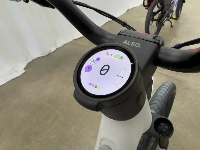 Also для Amazon: квадроциклы и электровелосипеды для доставки