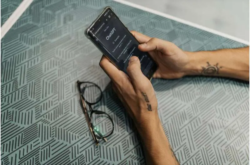 ChatGPT: Миллионы пользователей обсуждают суицид