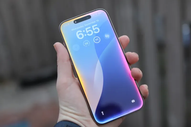 ChatGPT против Siri: Битва за будущее приложений