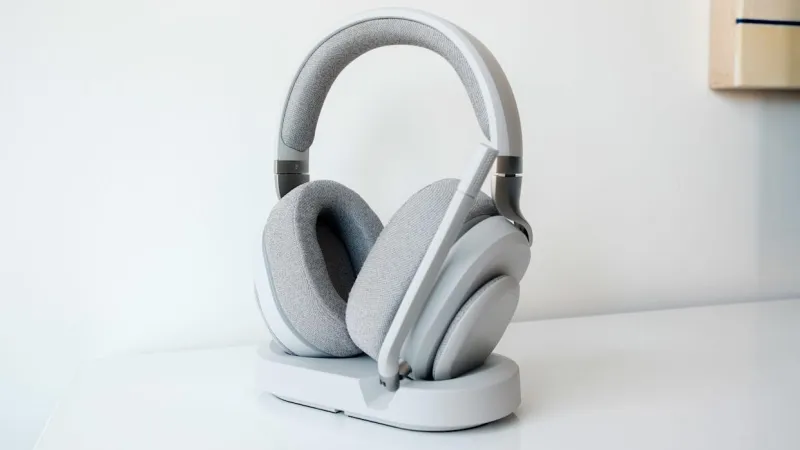 Fractal Scape: Игровые наушники с премиальным звуком