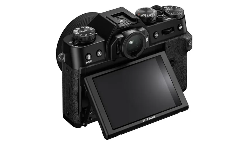 Fujifilm X-T30 III - новейшая камера с диском симуляции пленки