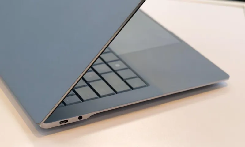 HP Omnibook Ultra 14: Самый тонкий и прочный флагман на CES 2026