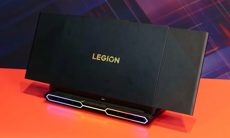 Lenovo Legion Pro Rollable: ноутбук с расширяемым OLED-экраном
