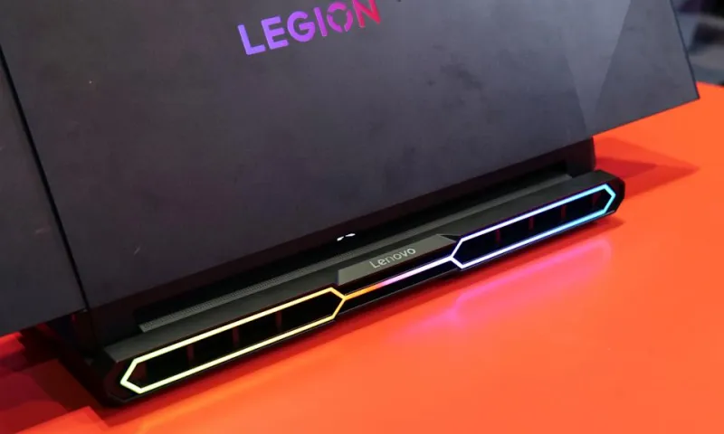 Lenovo Legion Pro Rollable: ноутбук с расширяемым OLED-экраном