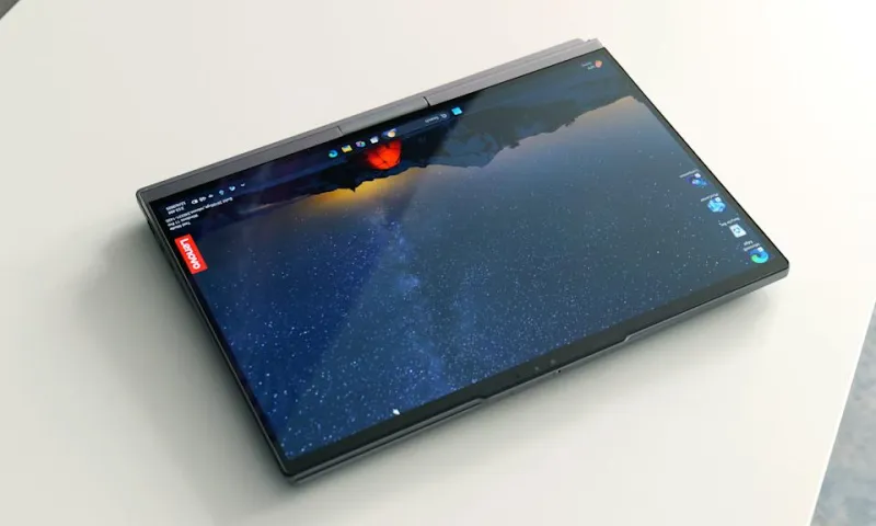 Lenovo ThinkBook Plus Gen 7: ноутбук с моторизованным экраном