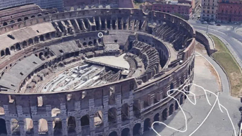 Вид сбоку на человека в гарнитуре Galaxy XR