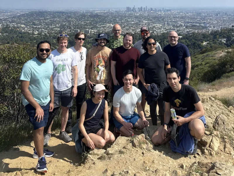 Sumble: AI-платформа для обогащения данных о клиентах