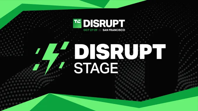 Винод Кхосла, основатель Khosla Ventures, выступает на сцене во время TechCrunch Disrupt 2024