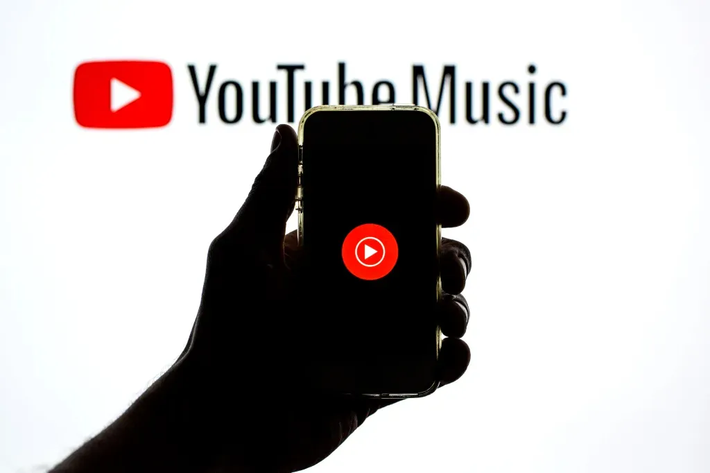 YouTube Music тестирует AI-ведущих для музыки
