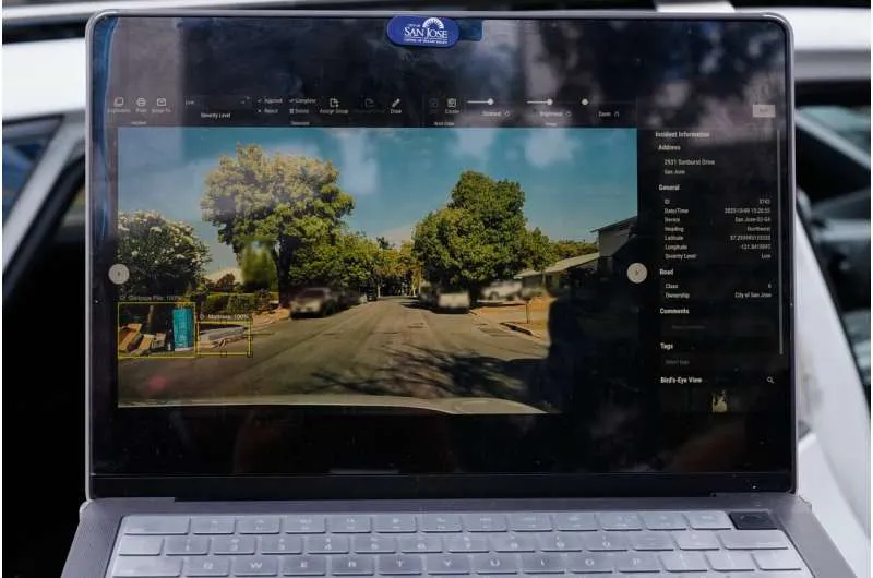 Камера ИИ для обнаружения опасностей и ям на дорогах