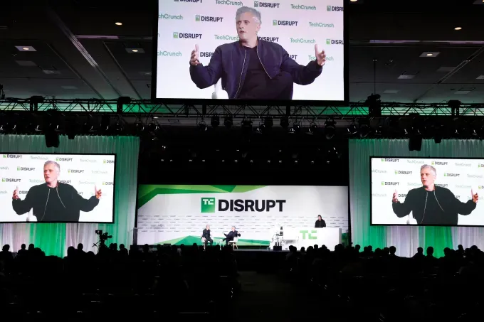 Ключевые моменты TechCrunch Disrupt: Инновации, ИИ и Будущее Стартапов