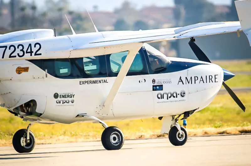 Кремниево-карбидные двигатели: новая эра электроавиации