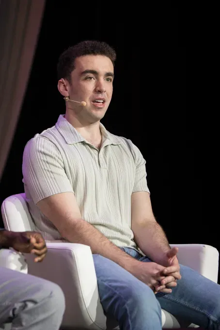 Масштабирование образовательных платформ: опыт Campus и Fizz