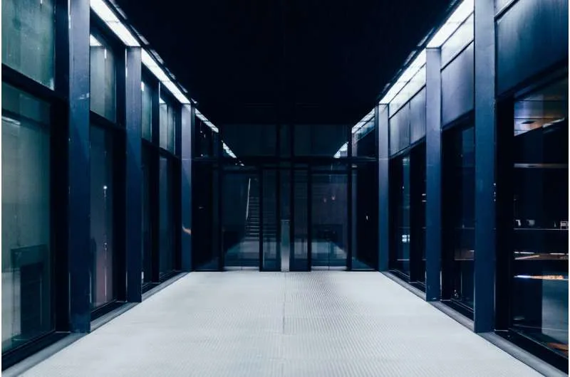 Микрофлюидика для охлаждения AI-чипов: инновация Microsoft