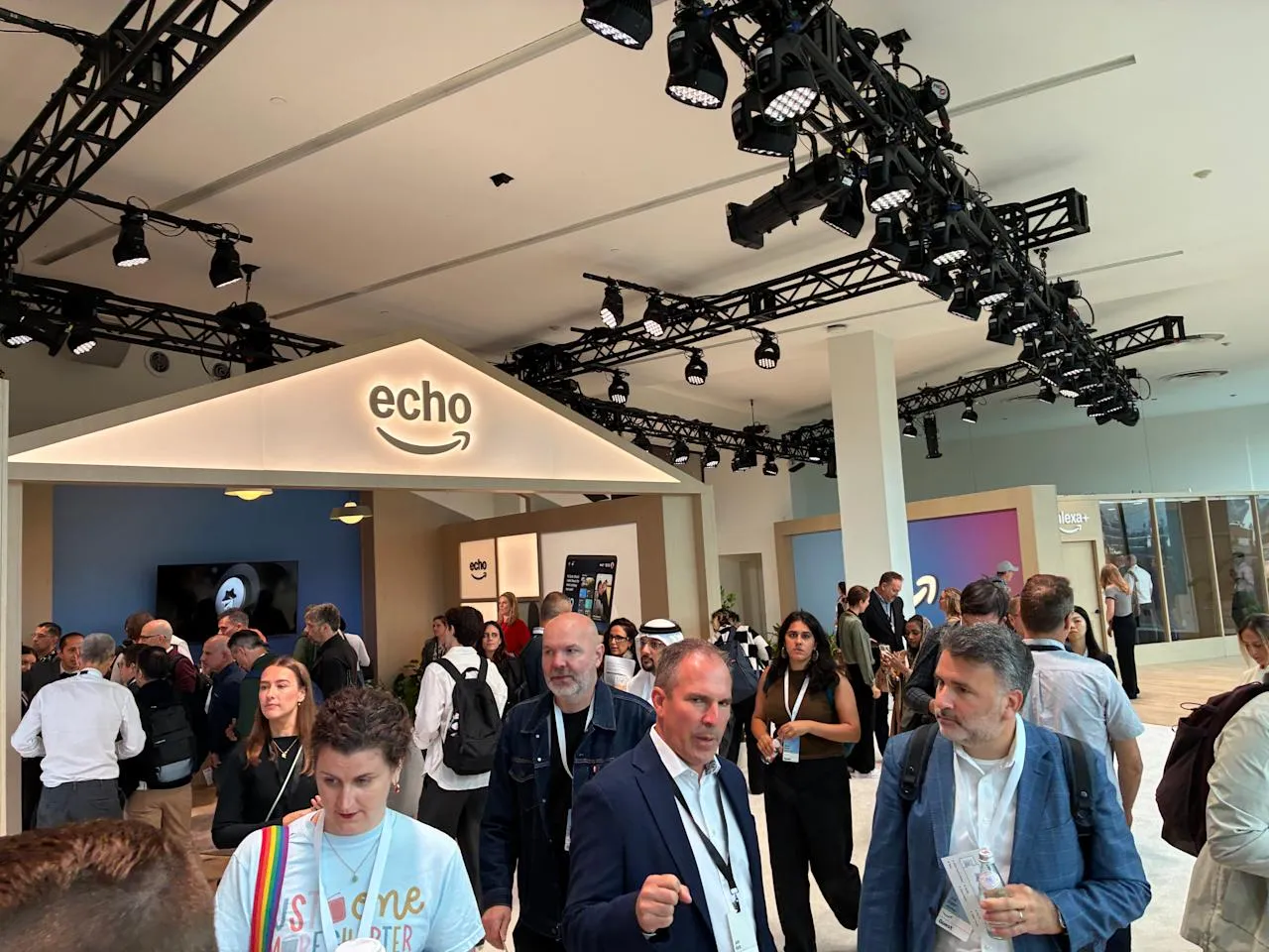 Сэм Резерфорд