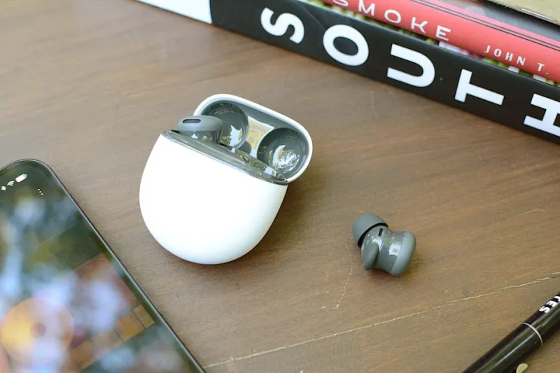 Обзор Google Pixel Buds 2a: комфорт и шумодав по доступной цене