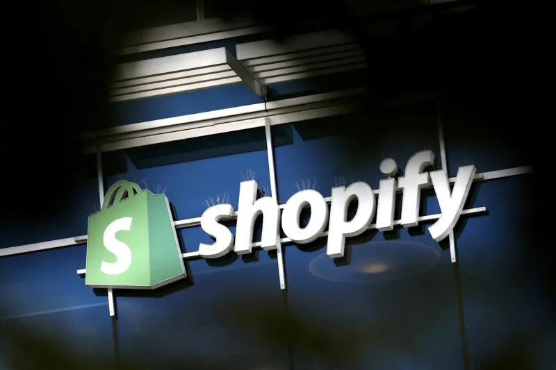 Сбой Shopify: проблемы с оформлением заказов в Черную пятницу