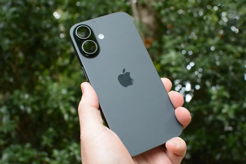 Сообщения через спутник: оставайтесь на связи вне зоны покрытия