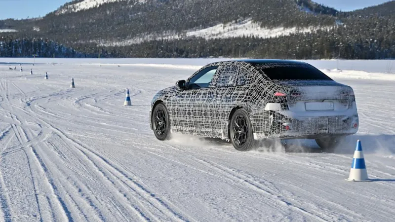 Прототип BMW i3 на трассе в Швеции