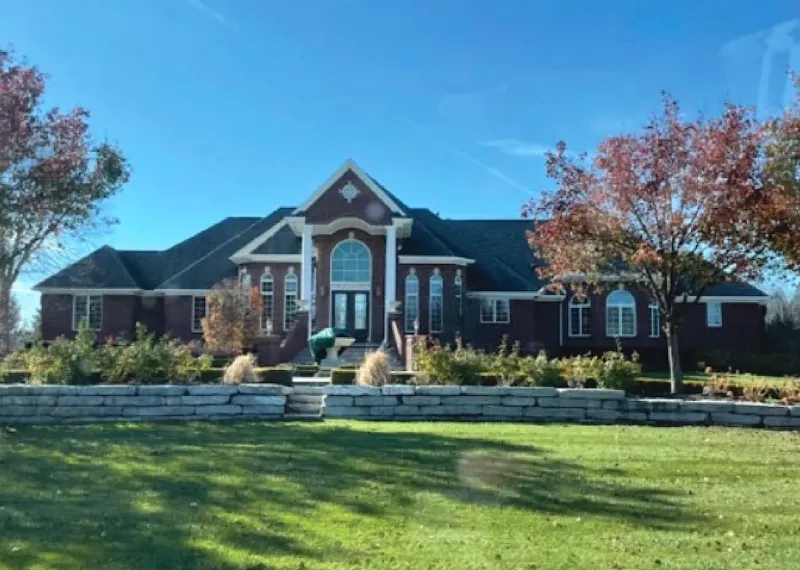 Фото слежки, сделанное агентами HSI у дома Брайана Флеминга в Мичигане